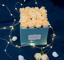 Load image into Gallery viewer, Light Peach Roses - Tiffany Blue Flora Box