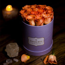 Load image into Gallery viewer, Peach Roses - Lilac Flora Box
