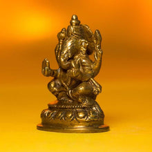 Load image into Gallery viewer, Beautiful Laxmi Ganesh on Lotus Brass Idol for Décor