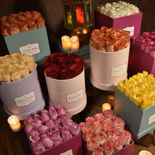 Load image into Gallery viewer, Red Roses - Lilac Flora Box