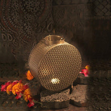 Load image into Gallery viewer, Antique Golden Table Tealight Holder
