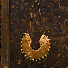 Load image into Gallery viewer, Traditional Chandbali Hanging Tlight Holder Small