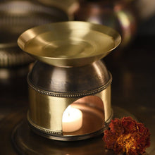 Load image into Gallery viewer, Aria Brass Oil Diffuser