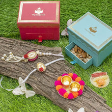 Load image into Gallery viewer, Beautiful Petite Box with 5 gms Silver Coin Rakhi & Chocolates