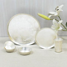 Load image into Gallery viewer, Luxe Silverware Dinner set