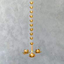 Load image into Gallery viewer, Tri-Flower Tea Light Hanging