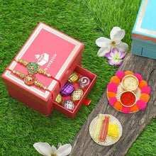 Load image into Gallery viewer, Ruby Red & Emerald Green Bhaiya Rakhi Box