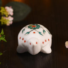 Load image into Gallery viewer, Handcrafted Marble Tortoise