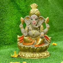 Load image into Gallery viewer, 1.2FT Heramba Eco-Friendly Ganpati | Plant-A-Ganesha