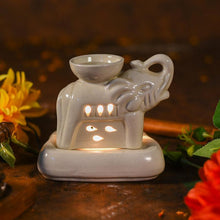 Load image into Gallery viewer, White Elephant Aroma Oil Diffuser