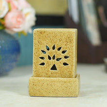 Load image into Gallery viewer, Leafy Patterned Aroma Diffuser