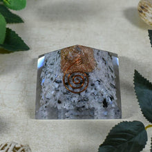 Load image into Gallery viewer, Rainbow Moonstone Pyramid