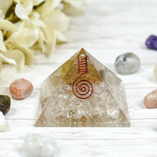 Load image into Gallery viewer, Natural Clear Quart Pyramid