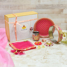 Load image into Gallery viewer, Radiant Rani Bridal Karwa Chauth Box (Set of 10)