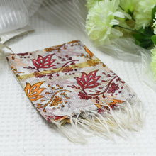 Load image into Gallery viewer, Elegant Floral Pattern Kota Check Dupatta