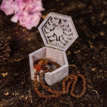 Load image into Gallery viewer, Impressive Lattice Work Marble Trinket Box in Hexagon Shape