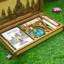 Load image into Gallery viewer, Yogasutras Of Patanjali- Gift Edition
