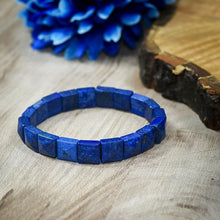 Load image into Gallery viewer, Blue Crystal Reiki Bracelet