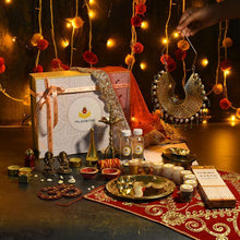 Load image into Gallery viewer, Glittering Beautiful Diwali Gift Box