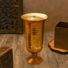 Load image into Gallery viewer, Gold Foil Flower Vase