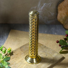 Load image into Gallery viewer, Stunning Floral Brass Agarbatti Stand
