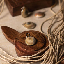 Load image into Gallery viewer, Gomti Chakra Locket