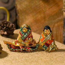 Load image into Gallery viewer, Shiv-Parvati Gangaur Idols