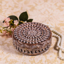 Load image into Gallery viewer, Antique Marble Potpourri Box