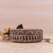 Load image into Gallery viewer, Antique Marble Potpourri Box