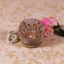 Load image into Gallery viewer, Round Shaped Marble Candle Holder