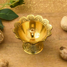 Load image into Gallery viewer, Traditional Handcrafted Brass Floral Diya with Floral Carvings