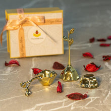 Load image into Gallery viewer, Aurum Floral Pooja Set of 3