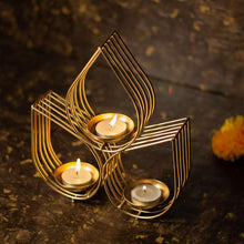 Load image into Gallery viewer, Handcrafted Akriti T-Light Holder