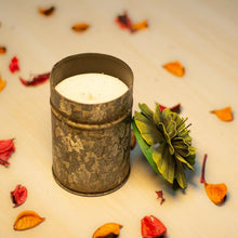 Load image into Gallery viewer, Scented Floral Candle- Large