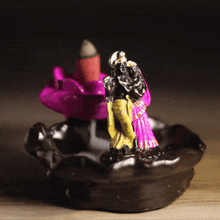 Load image into Gallery viewer, Radha Krishna Backflow Incense Burner