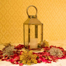 Load image into Gallery viewer, Magnificent Metal Glass Candle Holder Lantern