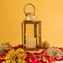 Load image into Gallery viewer, Magnificent Metal Glass Candle Holder Lantern