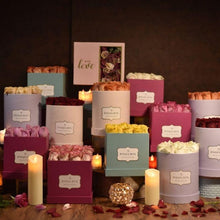 Load image into Gallery viewer, Lilac Roses - Bright Pink Flora Box
