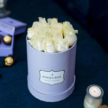 Load image into Gallery viewer, White Roses- Lilac Flora Box
