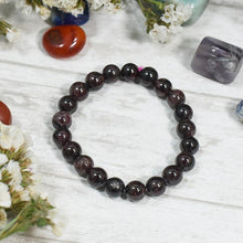 Load image into Gallery viewer, Garnet Crystal Healing Bracelet⎮Stone of Commitment
