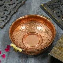 Load image into Gallery viewer, Decorative Floral Urli
