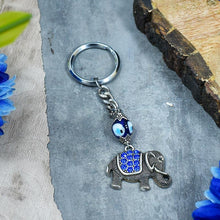 Load image into Gallery viewer, Beautiful Feng Shui Elephant Keychain
