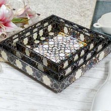 Load image into Gallery viewer, Zaria Multicolor Serving Tray
