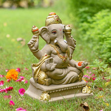 Load image into Gallery viewer, 1FEET Vishwaraja Eco-Friendly Ganpati | Plant-A-Ganesha
