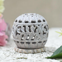 Load image into Gallery viewer, Round Shaped Candle Holder
