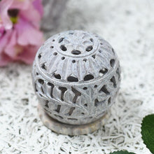 Load image into Gallery viewer, Round Shaped Candle Holder
