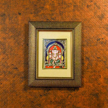 Load image into Gallery viewer, Small
