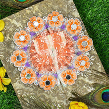 Load image into Gallery viewer, Pretty Floral Laddu Gopal Poshak
