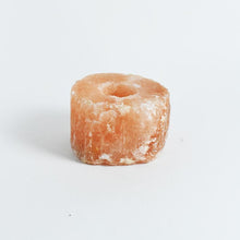Load image into Gallery viewer, Himalayan Pink Salt Crafted Round T-light Lamp
