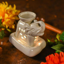 Load image into Gallery viewer, White Elephant Aroma Oil Diffuser
